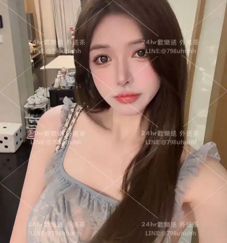 台中按摩舒壓 Lucy