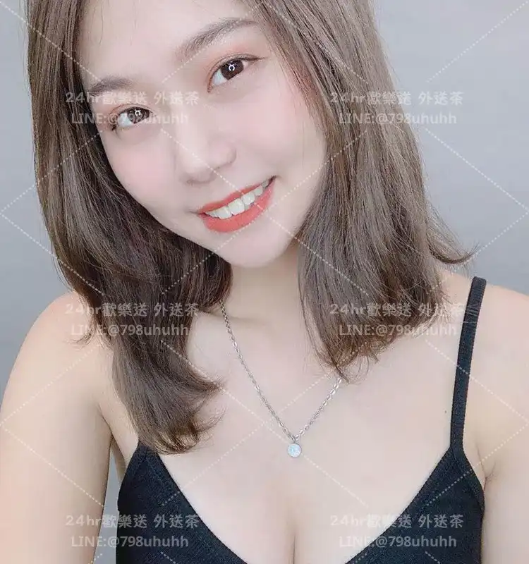 台北按摩舒壓 Ellie