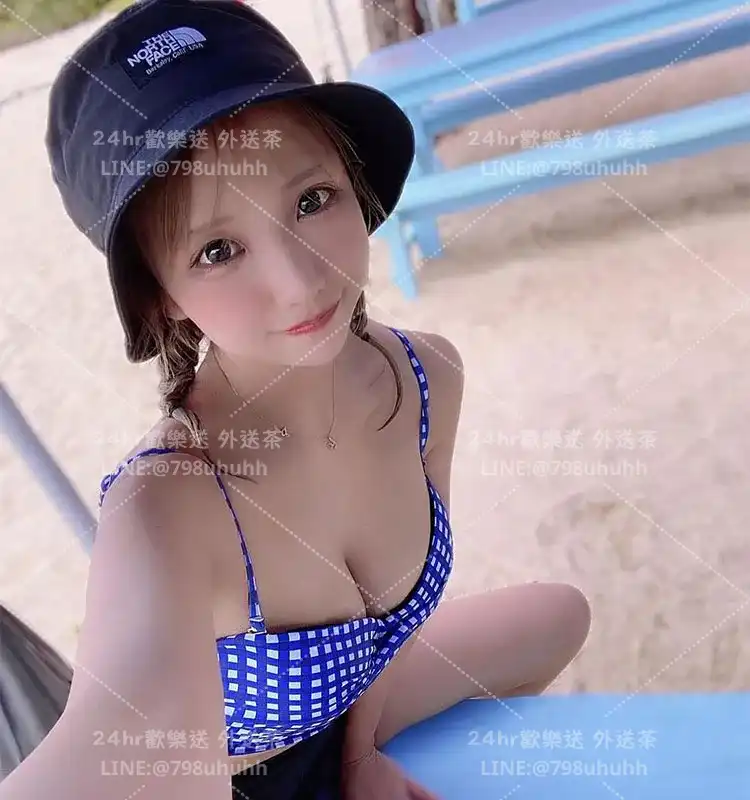 台中按摩舒壓 輕彤